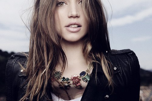 natalyaozhegina's profile picture. 