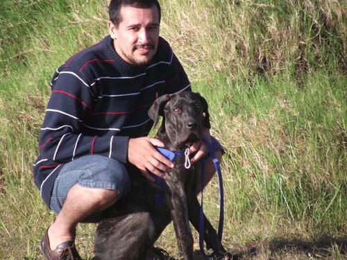 Técnico Informático, Activista de Software Libre, soporte GNU/Linux, CompTIA L+ en camino, openSUSE Member, fanático de openSUSE y amante de los animales.