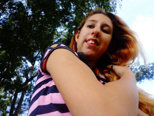 Twitter duper dedicado a Atriz,cantora,compositora @AliceJusticee meu anjinho lindo.