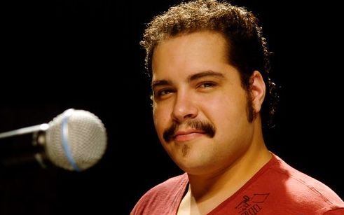 Primeiro fã clube oficial do Ator, Cantor e Produtor Tiago Abravanel, oficializado em 2012.