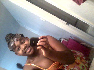 luv to have fun,luv goin place ,hanging out n partying person ,experiences everthing i think is cool to do