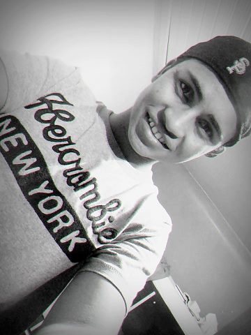 hoje sei que nada vai me separar de ti. euevocê, somos fortes a tudo!  ∞ @jeerk_ ♥