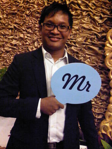 mr_dolok's profile picture. terus memaksa cornhole jadi sesuatu di Indonesia