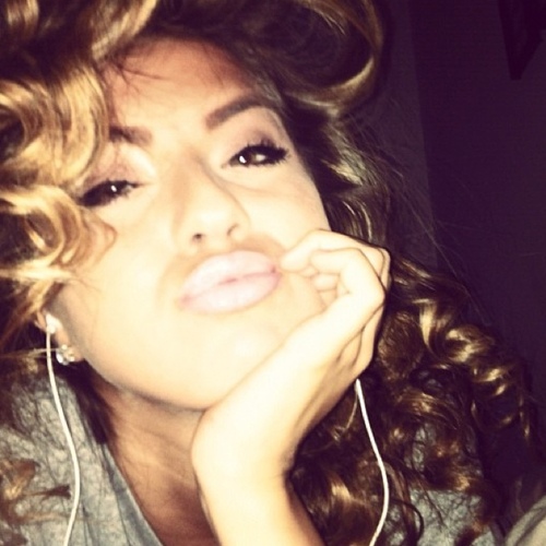 SheGotiT_92's profile picture. #CollegeGirl