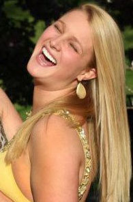 snoozie_'s profile picture. 