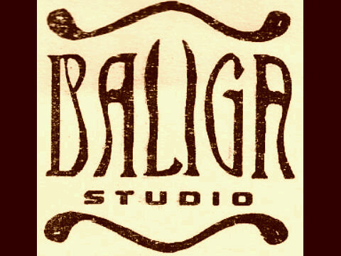 Studio rekaman, bertempat di jl.bay salim no. 3 sekip  palembang (sebelah boom futsal) tlp. (0711) 5445335/082181598283