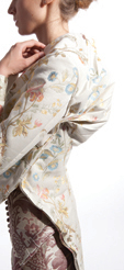 FASHION STUDENT IN VIENNA. ITS FASHION 2013 AND ITS JEWELRY 2013 FINALIST.