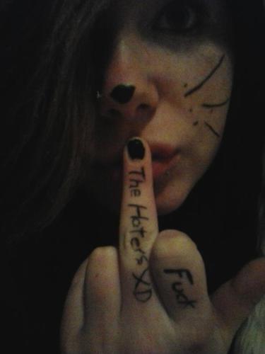 Courtney97xoxo's profile picture. 14 /single / dancer/
follow me and i will follow you back XD and make sure you follow my bestie @EhrinB