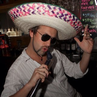 BenjiDrinks's profile picture. 