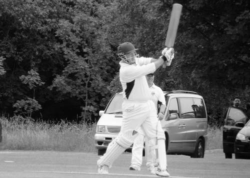 Estate Agent,Cricket Addict,Somerset Cricket fan,Bath Rugby supporter,music taste Rock