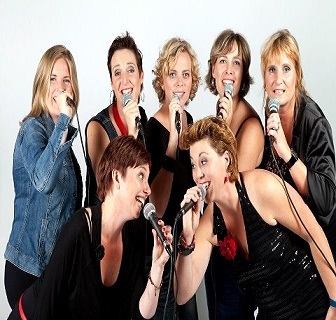 Bandje zonder band. Zowel koor- als solonummers, 3-stemmig. Repertoire varieert van nieuwe hits (Bruno Mars, Adele) tot golden oldies (Rolling Stones, Blondie).