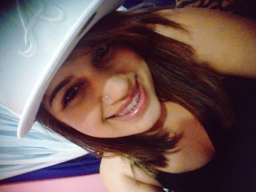 Leegal & Simpatica ' apenas 2 palavras resumee meu ' Eõ ' queer me conheçer melhor ? msn : biatrisfernanda@hotmail.com :)