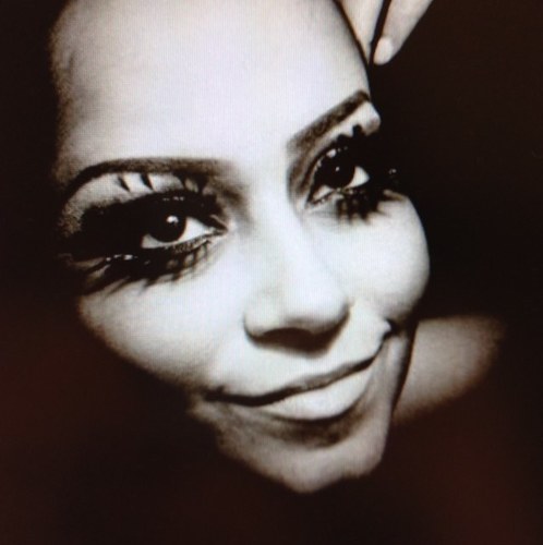 LaPerlaRougue's profile picture. 