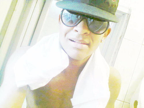 pretinho , 17 anos , CIUMENTO ,  feio , Namorando, engraçado , shato , Ságitariano , Namoorado da @Leeka_leeka s2