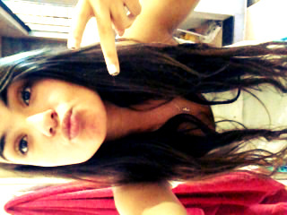 Bєαtяiz нєlєиα =)
  DEEEUS NO CORAÇÃAO SEMPREE  :33