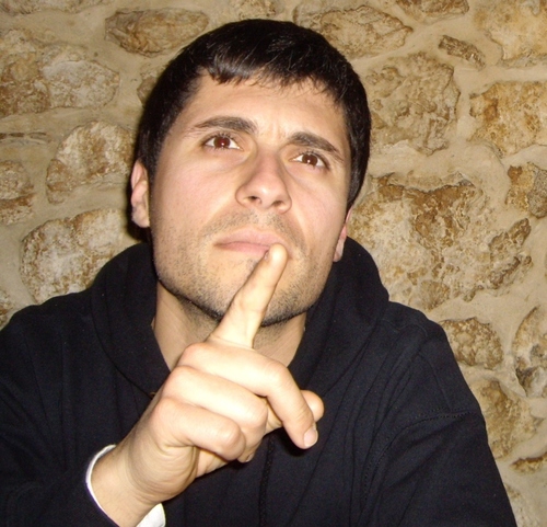 Arquitecto técnico especializado en la promoción del sector cerámico