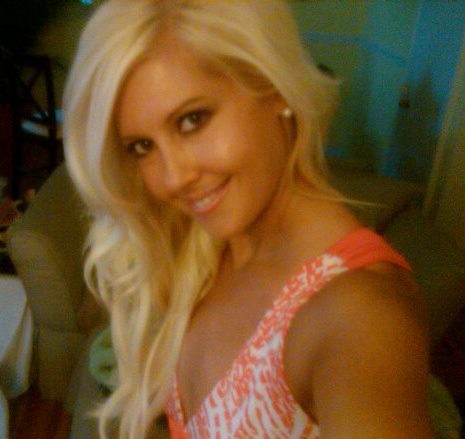 Workoutgirl77's profile picture. PiYo Instructor, Beachbody Coach and Yelp Elite. Work out fanatic with a passion for RUNNING! Lover of wine, anything French, and Eagles football