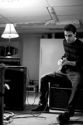 @South_Banks / Guitar