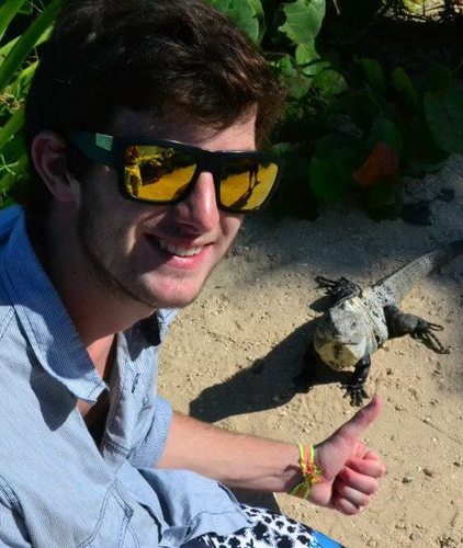 Micka_Gbd's profile picture. Travel Again and again !