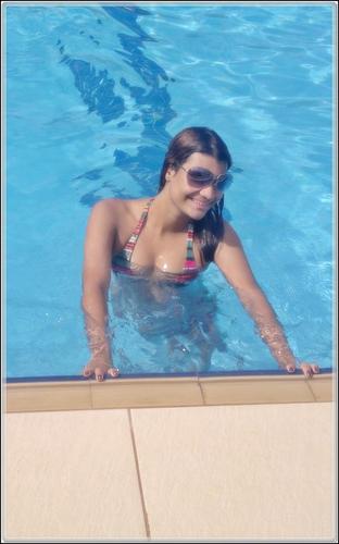 Por favor, quem eu não deixar me seguir não leve a mal, esse twitter fiz só pra falar com meus amigos íntimos bjos♥