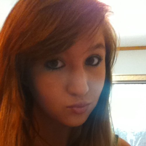 DestinyDonna3's profile picture. hey thuuuur . i don't really use this Twitter . When i do , my other one is locked . so follow ; @xxIts_Scooterxx