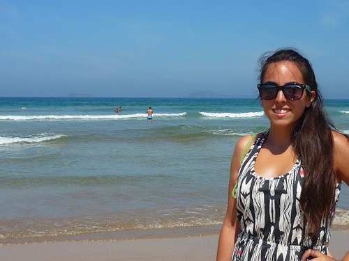 natti_'s profile picture. Soy preguntona, crítica, detallista, romántica, enamorada del amor. Me gusta reír hasta llorar y llorar hasta reír