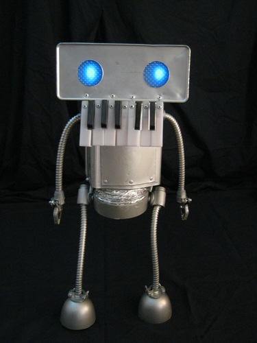 SPACEROBOT11010's profile picture. WORKED DATA ENTRY ON CUBICLON 5.  ESCAPED.  I'M USUALLY LONELY OR GOING THROUGH A BREAK-UP AND THEN SINGING ABOUT IT.
