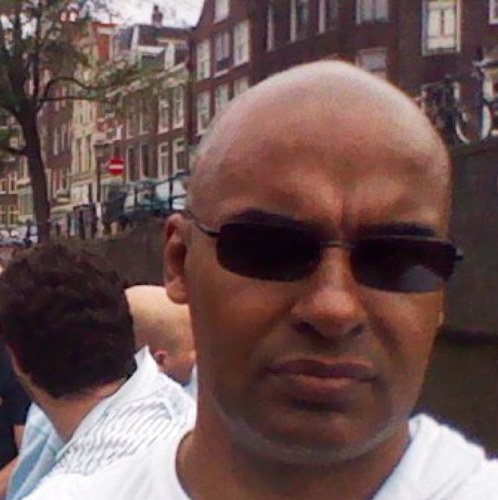 paulnewton_net's profile picture. Brit in Italy, restoring a country house,farm buildings. AirBnB Superhost 🏅Airstream + apartments. Love all things,Jeep,farming,food, Instagram paulnewton1967