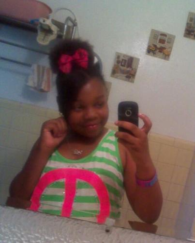 Anyways im #team thick|#team pretty|#team MB|#team diggy |#team omg girlz|#team breezy im in love wit princeton and he my baee so press the follow button bishh!