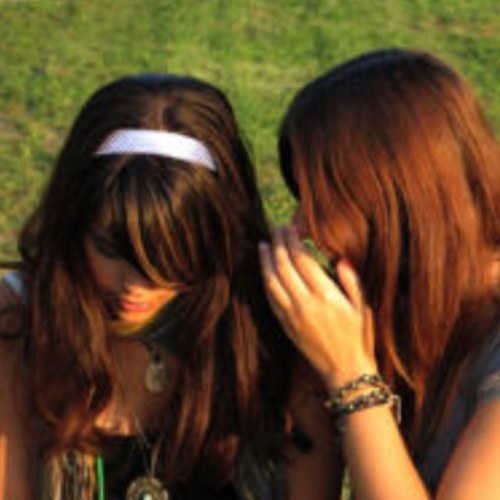 GossipLove4You's profile picture. tell me in DM a secret then i will send it to that person from anonymous!!!!!