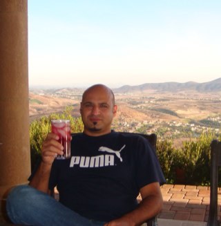 Frankie_S's profile picture. Love 2 TRAVEL! Been around the world & many more 2 come.I love to work hard and play harder!! U only live once! Enjoy every SECOND!