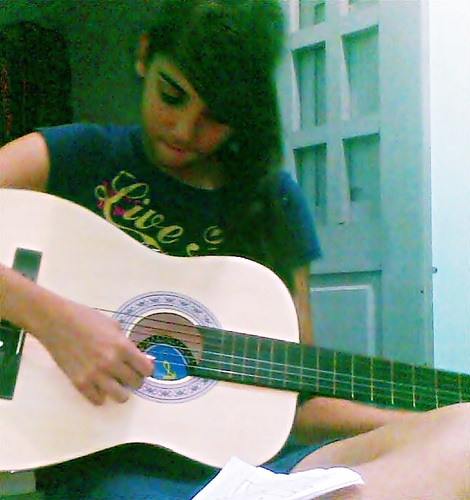 -  A gente só leva da vida a vida que a gente leva  ;*
   siigam - me  siigo de volta , beeijos amorys *--*