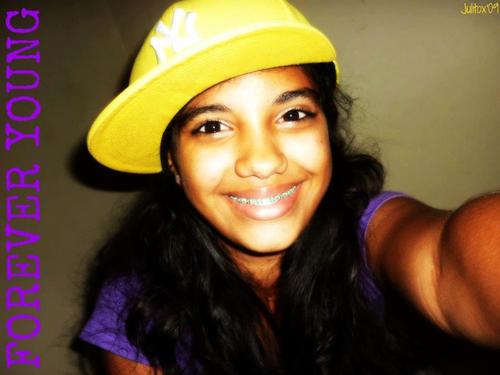 JulianaJulienne's profile picture. Integrante De La Orquesta Del Colegio Padre Segundo Familiar Cano ( Bamusma )
Violin♥