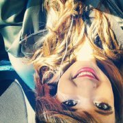 Sou a Bolacheira da @keep_p :B Ladra do @sexnight_ ;) Feia do @weliveinparty *-* e Barbie do @guinhawn :9 
http://t.co/Uxk9qY2CwQ