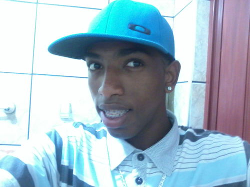 Só tenho a agradecer a Deus por tudo que vem acontecendo na minha vida por cada oportunidade e por cada sucesso.
Que Deus me abençoe e abençoe a minha familia.