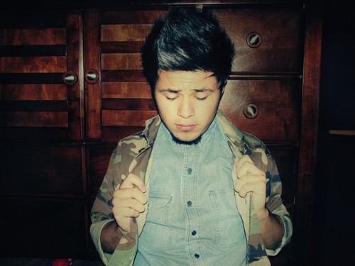 MannyThumbsUp's profile picture. 