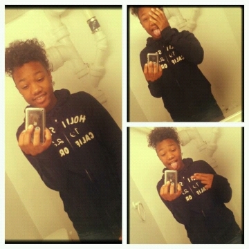 I be that weird motherfucker , bc being normal is BORING . Go follow me && the LOML @_twEATme  