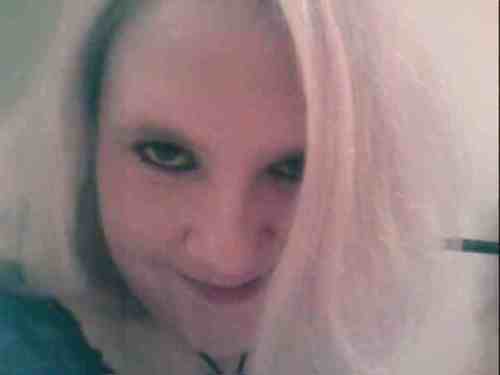 tropical_shaw's profile picture. I work as a Nanny and i enjoy reading. I'm happily married to my Husband Richard and because of him I have a career i love :-)