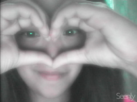 I don't know if you can tell but I love One Direction. The username says it all ;) therefore you should follow me ♥♥..