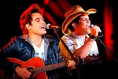 TT dedicado a mega dupla Fernando & Sorocaba (@duplaFeS)! Que no dia 11 de Outubro se apresentarão na 28º Oktoberfest (@realoktoberfest)!
Dono: Fãs