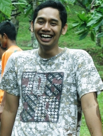 RianPro's profile picture. Ikhlas adalah mukjizat