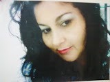 sou desainer sombrancelha cabeleleira e maquiadora proficional