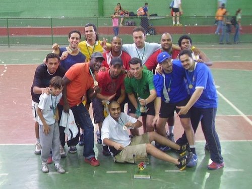 Sou canhas gosto de esporte