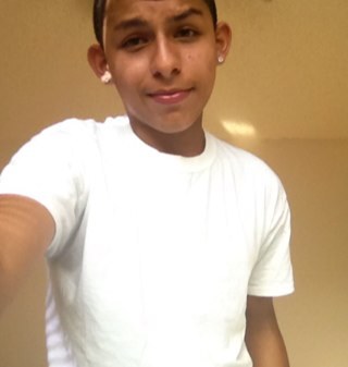 Giovanigar21's profile picture. Im Mexican. Thats all... Lol