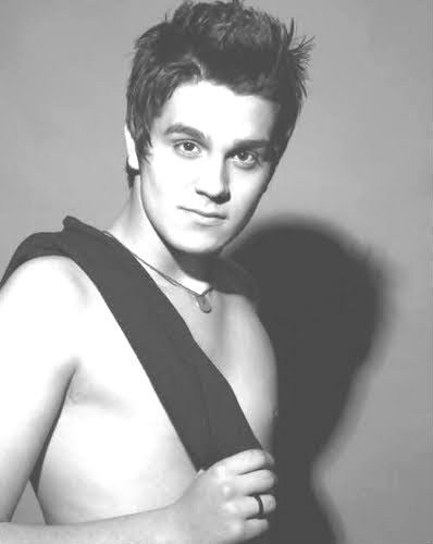 o @luansantana é meu nego se ele for seu nego também follow-me ! =D
Since: 09/01/12