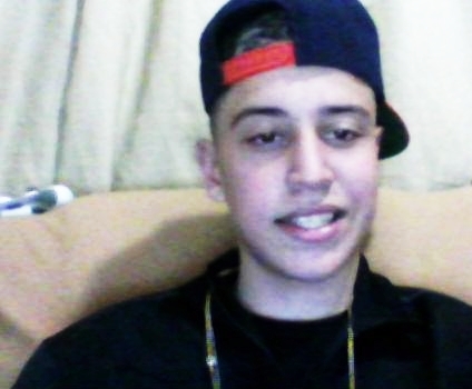 Feliz, Humilde, Batalhador e Filho de Deus. #nemmaiornemmelhor Certo ? ;)