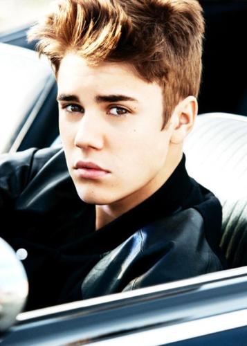 Hello ! We are two #beliebers from #Norway. U follow us , WE follow U. Justin Bieber if you see this so : WE LOVE YOU !! #NeverSayNever