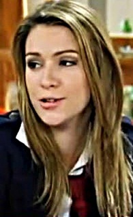 Amor?Sim amor
Mas ela nem sabe que vc existe?!Eu sei,mas como disse e amor ,so sinto e e forte!Te amo @JulinaRolim