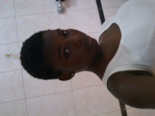 I am kind,crazy,annoying,like been herself like CHOUSTAR,cute,smart and very special!!!!!! if you have a problem whih that 'Va te faire voir'!!!!!!!!!!