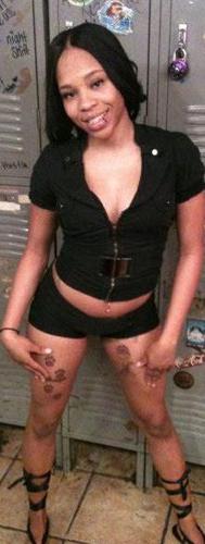 #PIECES, #FEMALE ARTIST,# GRoVESIDE BOSS LADY, # COLLEGE GURL, #GOTTA LUV THA T-LADY...A.K.A, TJONES 4 SUM KINFOLK ..go follow myy #baddbitch @yella_kisses